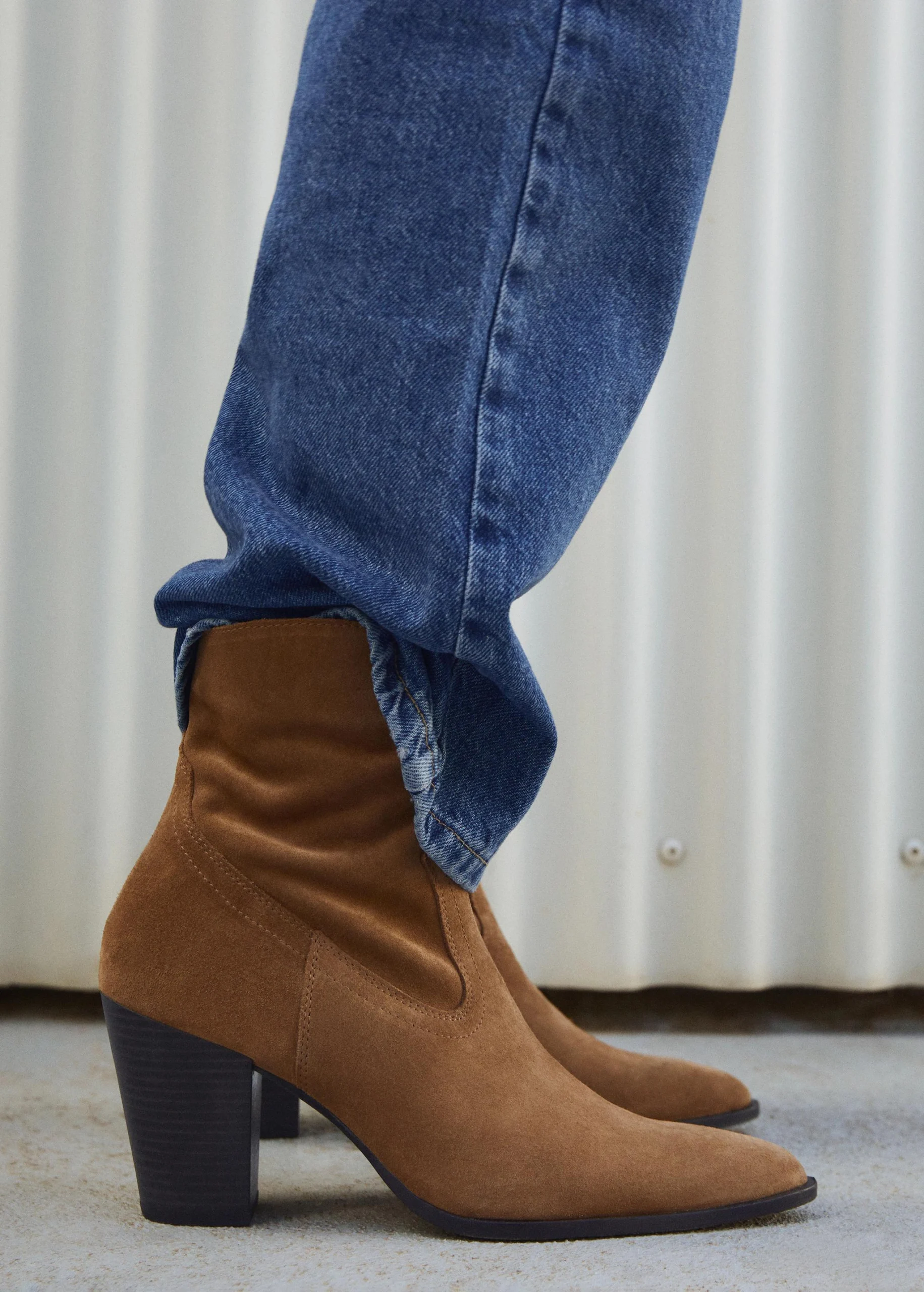 Botines Mango Outlet: Guía Definitiva de Compra y Devoluciones - Cómo comunicarse con Mango Outlet botines mango outlet - Cómo comunicarse con Mango Outlet