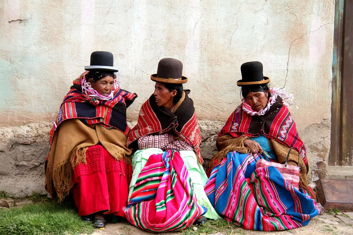 calzado cholita - Cómo se llaman las cholitas en Bolivia