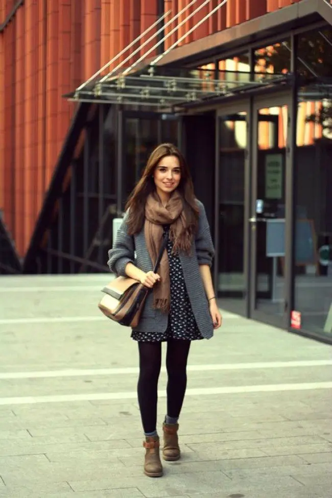 Cómo combinar vestidos con botines: Guía definitiva - Está bien usar botines con un vestido como combinar vestidos con botines - Está bien usar botines con un vestido