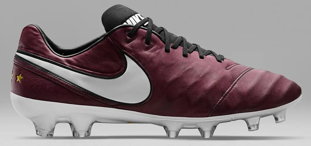 Iker Casillas y Andrea Pirlo: Un Análisis de sus Botines y Guantes - Qué botines usaba Pirlo isco botines - Qué botines usaba Pirlo